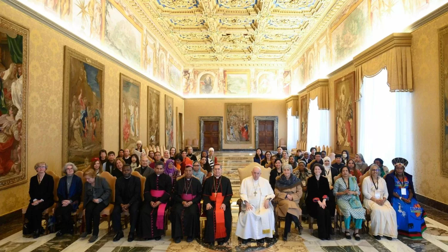 Mujeres comprometidas en el diálogo interreligioso: Francisco, guía y maestro Mujeres comprometidas en el diálogo interreligioso: Francisco, guía y maestro